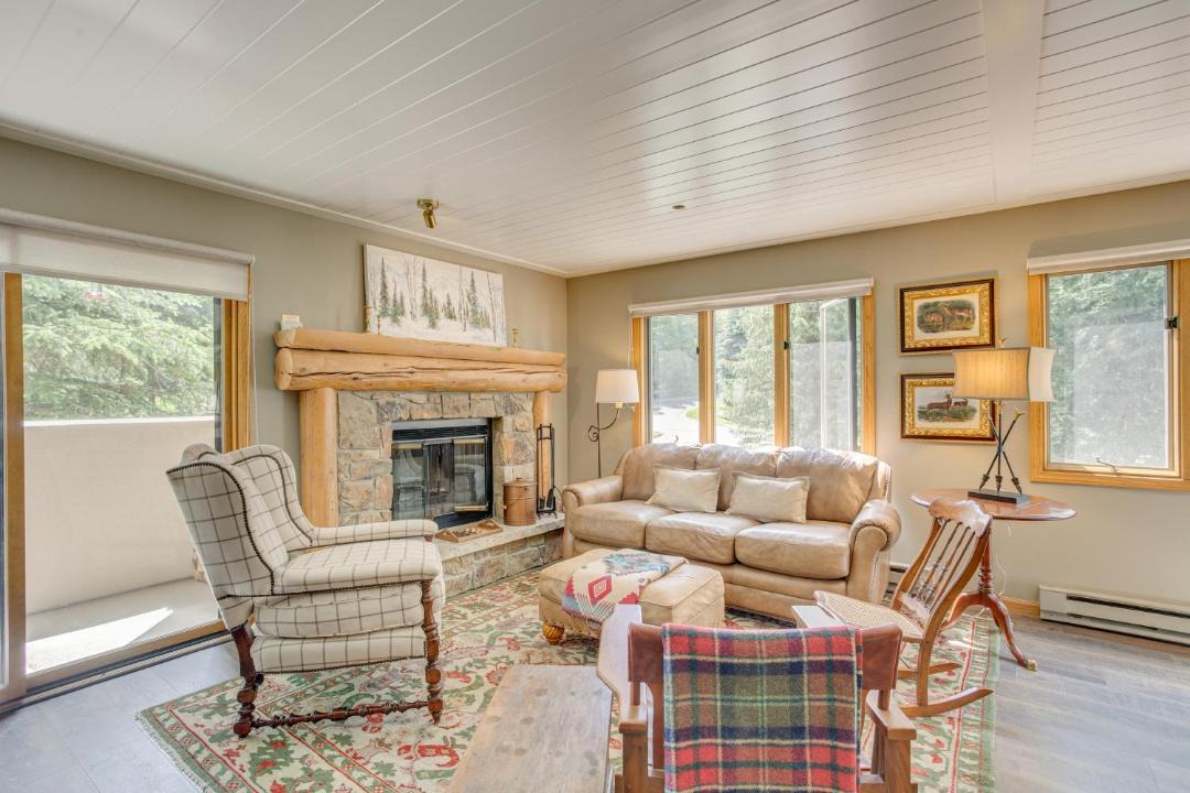 Photo of Livingroom in Beaver Creek