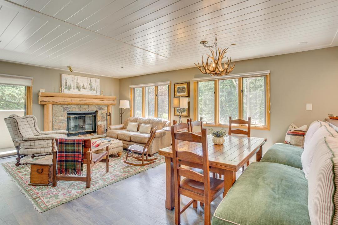 Photo of Livingroom in Beaver Creek