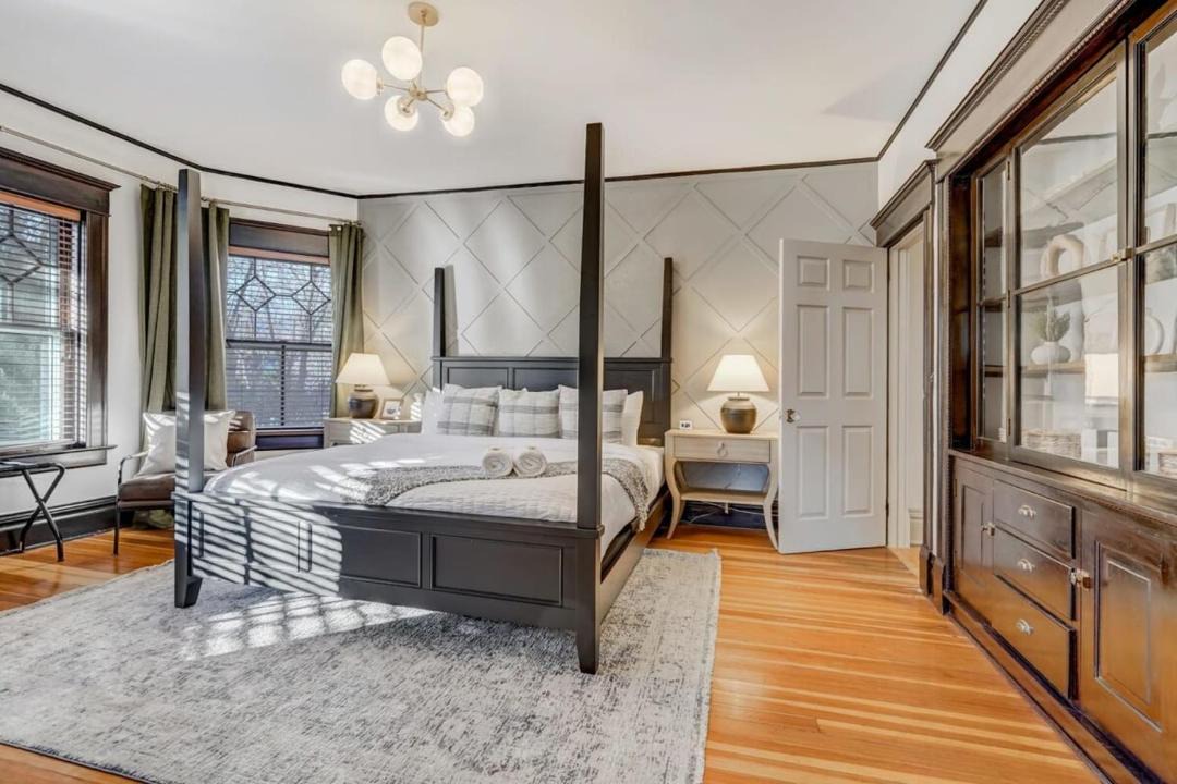 Photo of Bedroom in Old North End