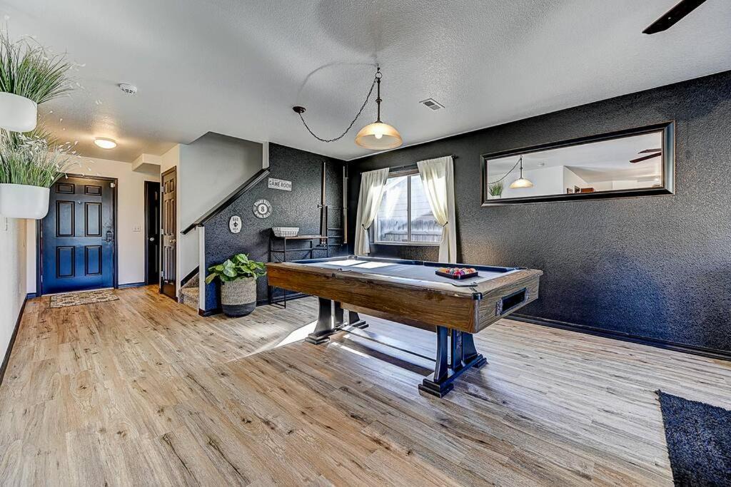 Photo of Livingroom in Southeast Colorado Springs