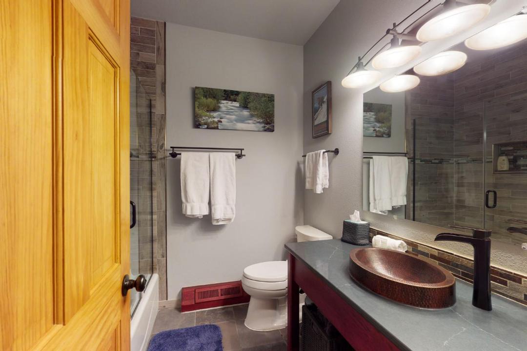 Photo of Bathroom in Mountain House