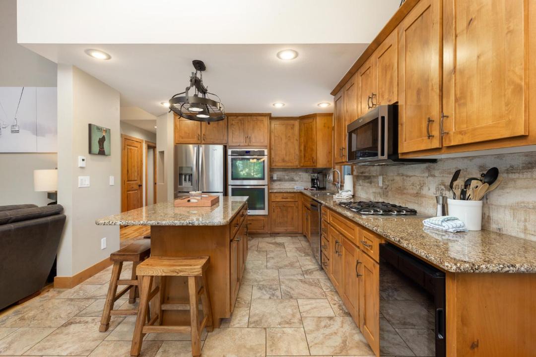 Photo of Kitchen in Crown
