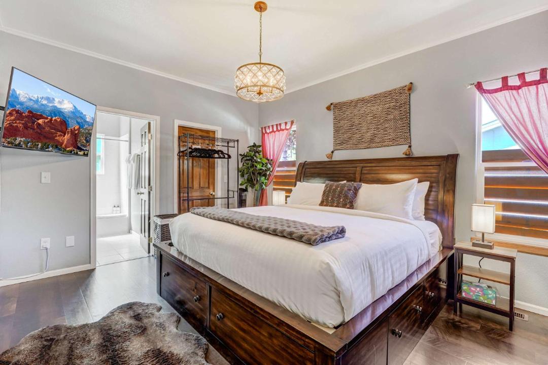 Photo of Bedroom in Cascade-Chipita Park