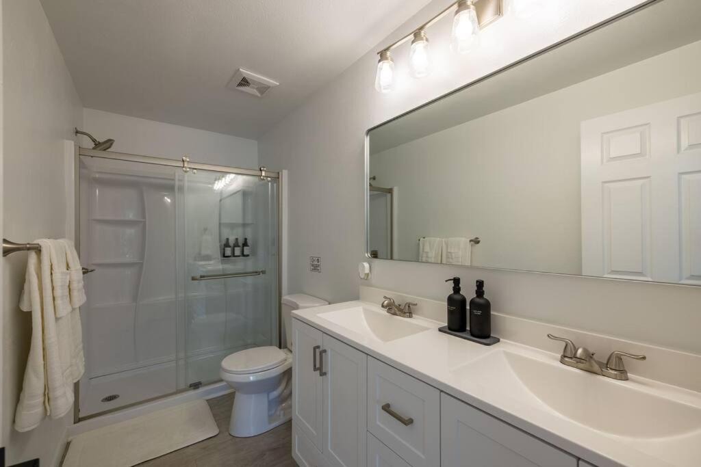 Photo of Bathroom in Thornton