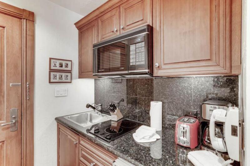 Photo of Kitchen in Highlands Townhomes