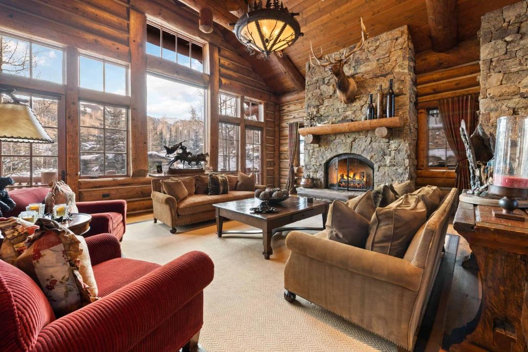 Photo of Livingroom in Beaver Creek