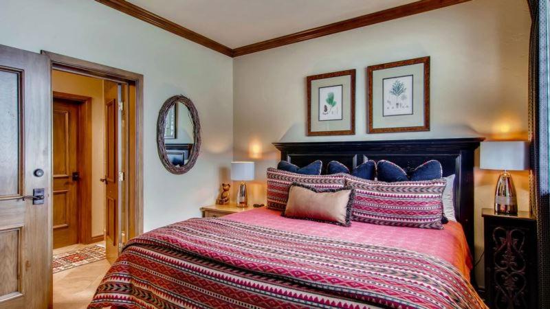 Photo of Bedroom in Highlands Townhomes