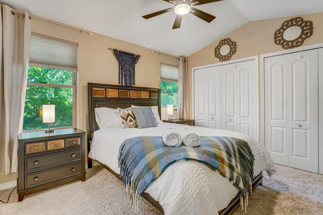 Photo of Bedroom in Northwest Colorado Springs