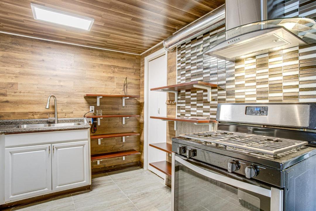 Photo of Kitchen in Delmar Parkway