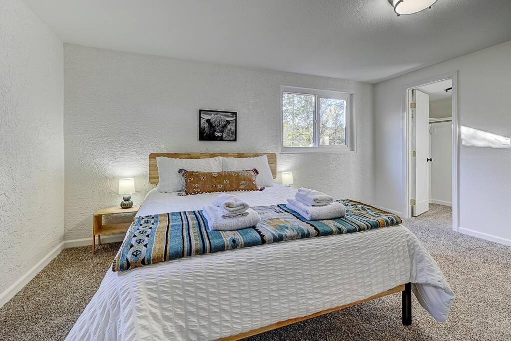 Photo of Bedroom in Northeast Colorado Springs