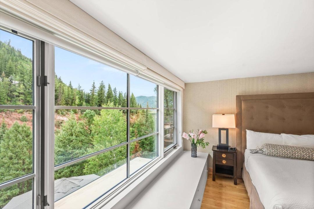 Photo of Bedroom in Aspen