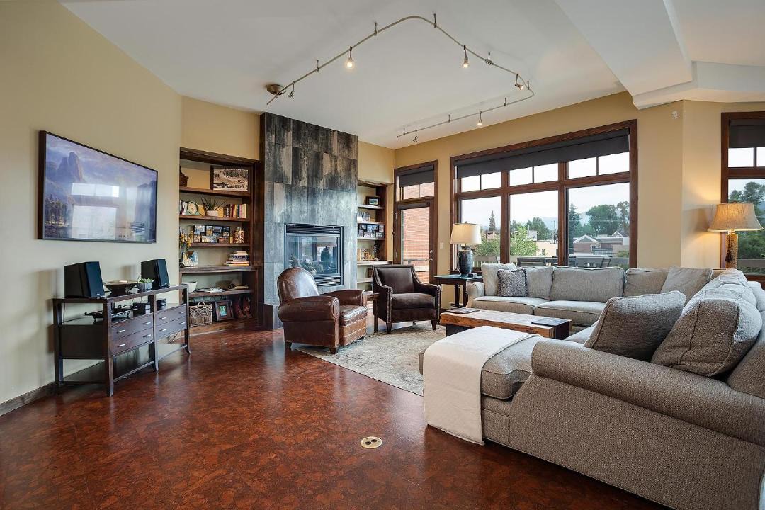 Photo of Livingroom in Downtown Steamboat Springs