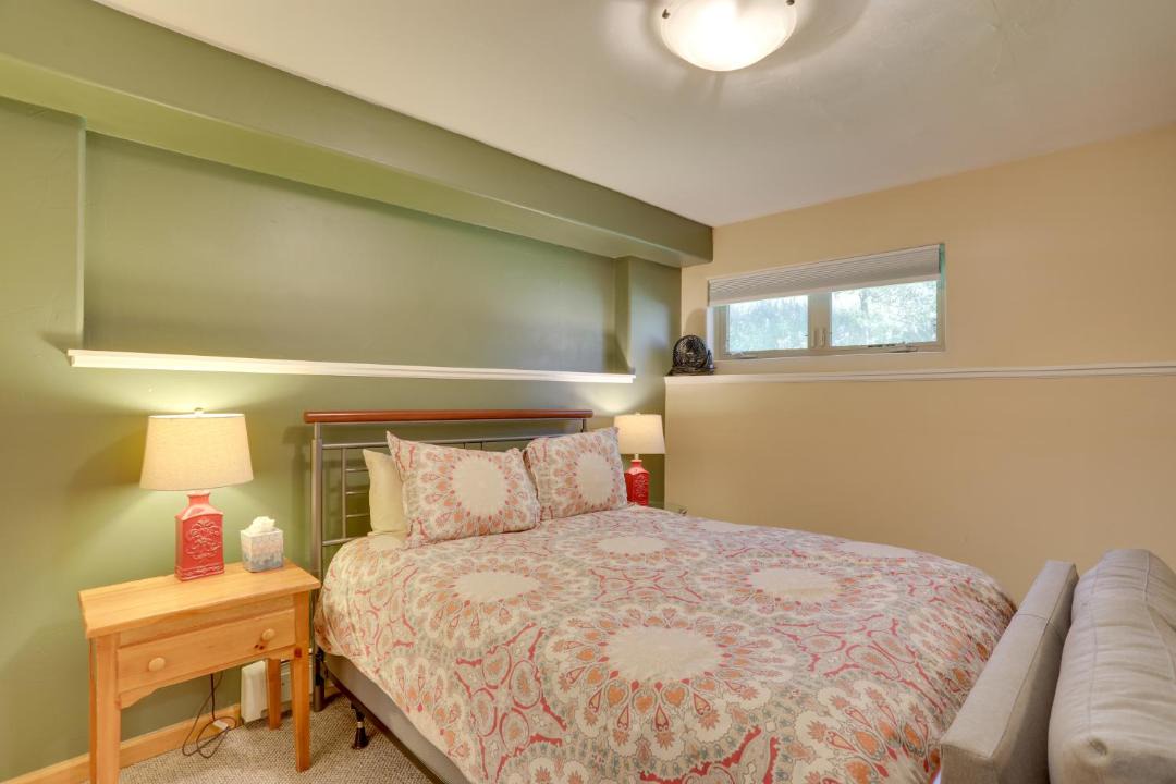 Photo of Bedroom in Edwards