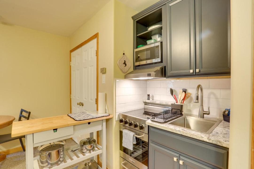 Photo of Kitchen in Edwards