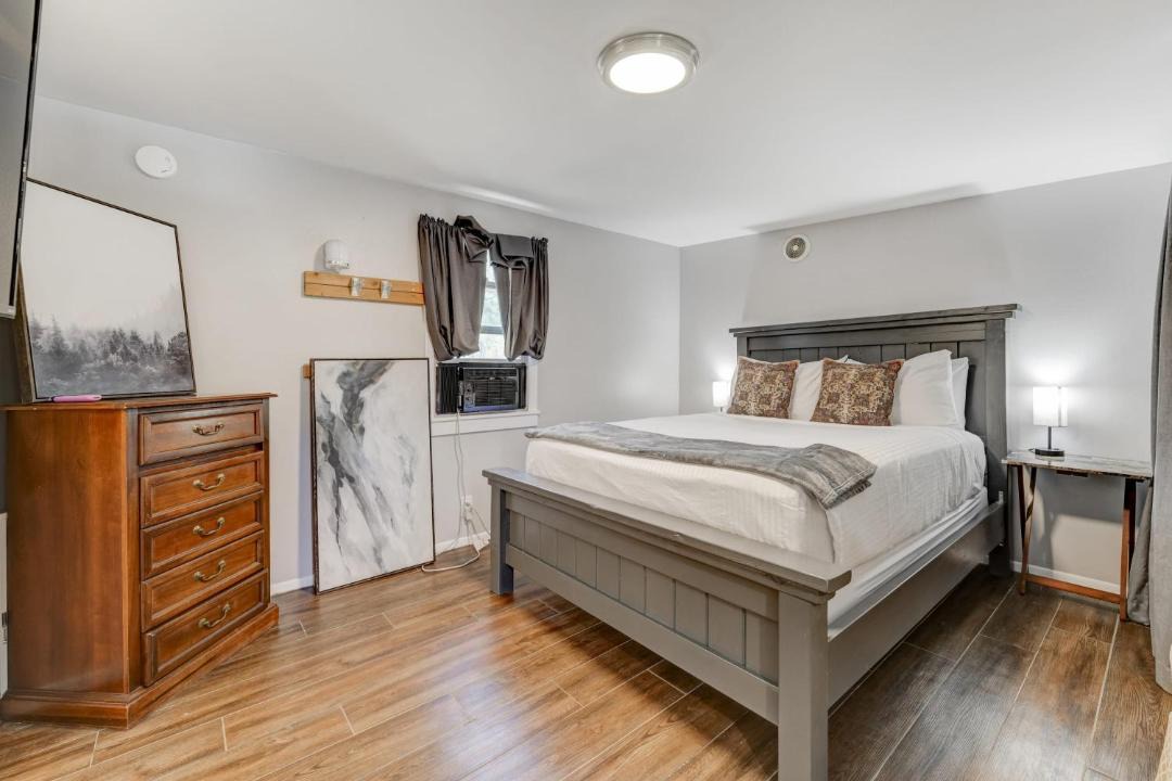Photo of Bedroom in Colorado Springs