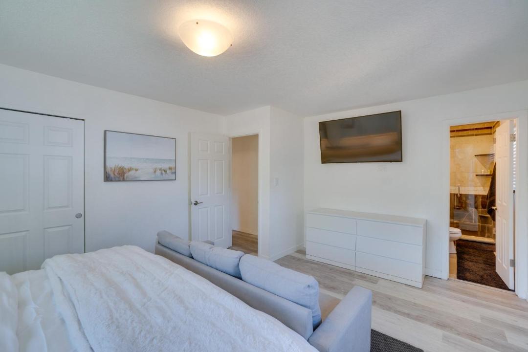 Photo of Bedroom in Castlewood