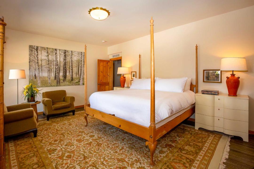 Photo of Bedroom in Winter Park Highlands