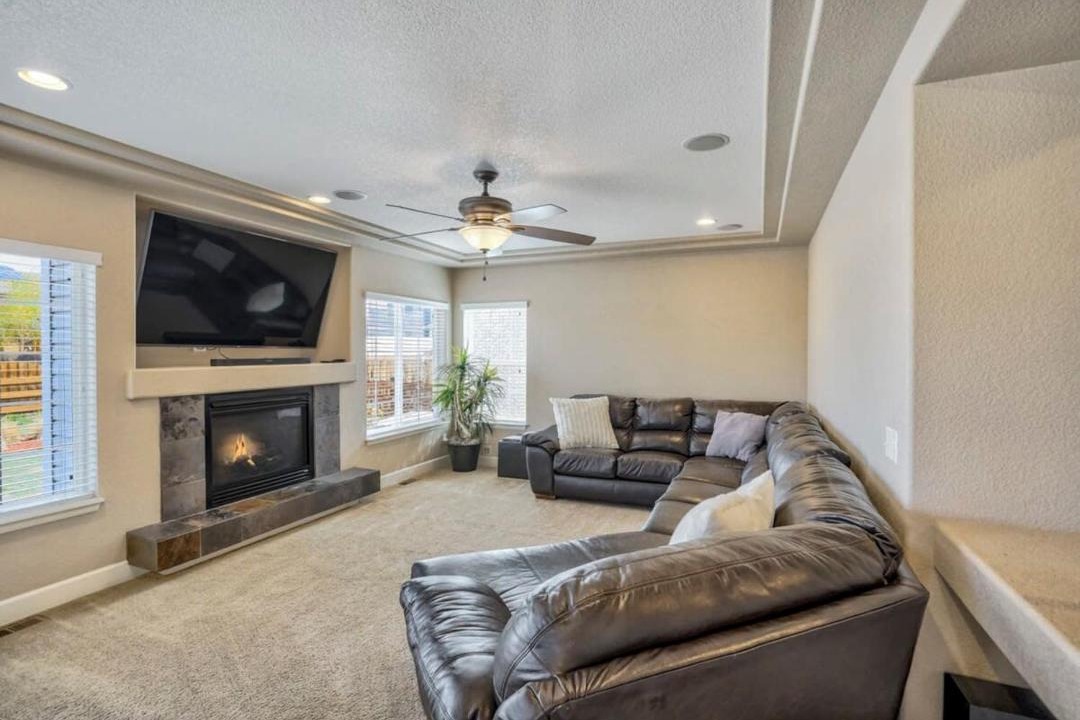 Photo of Livingroom in Peyton
