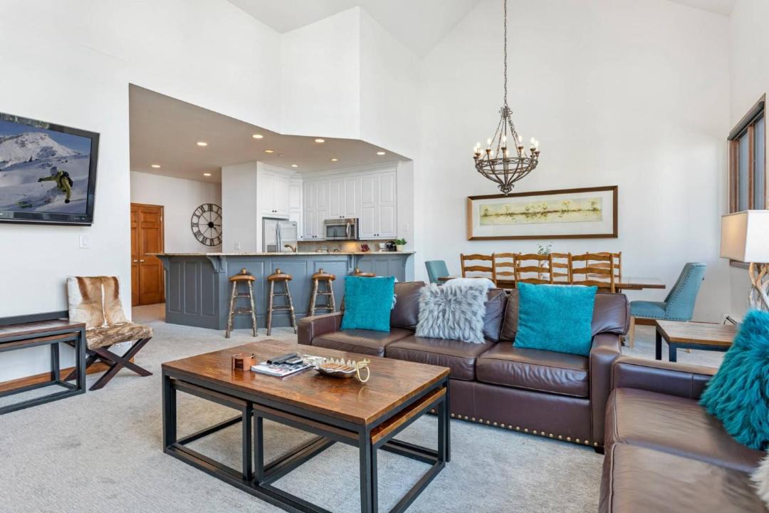 Photo of Livingroom in Highlands Townhomes