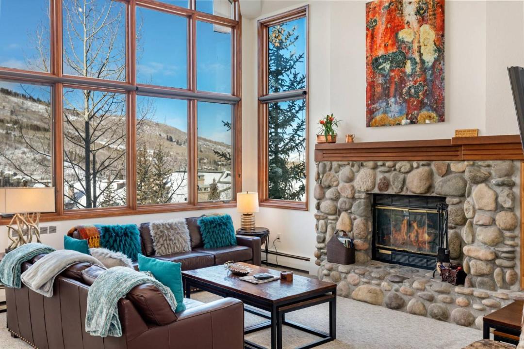 Photo of Livingroom in Highlands Townhomes
