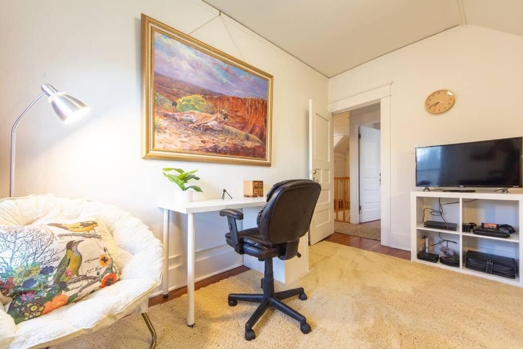 Photo of Livingroom in Manitou Springs