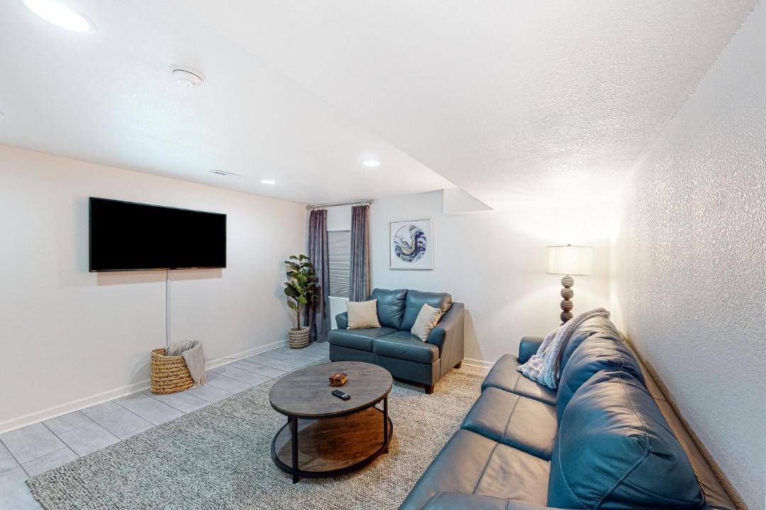 Photo of Livingroom in Commerce City