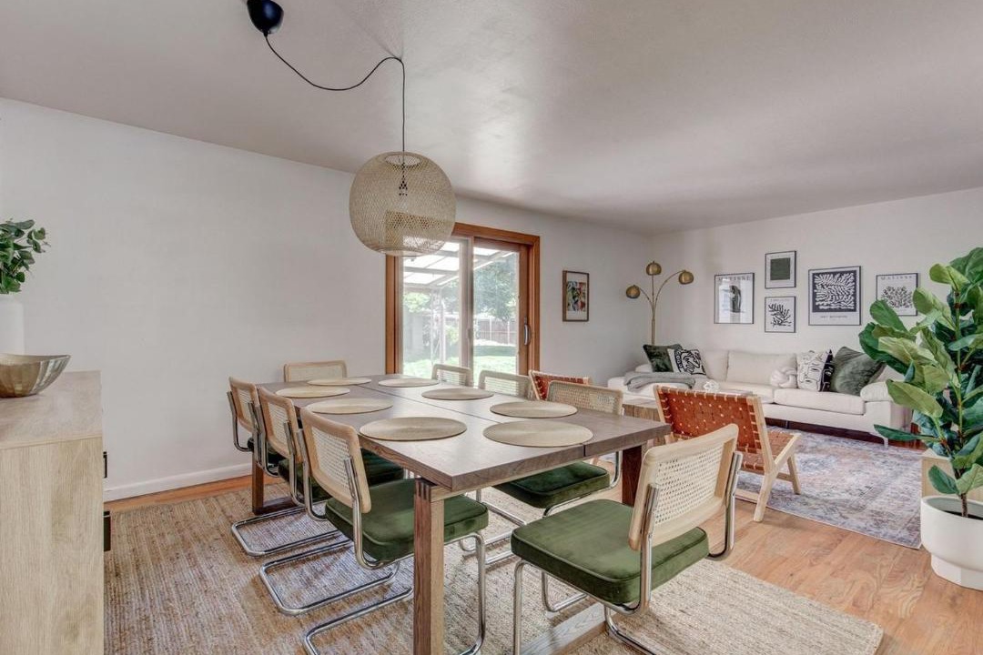 Photo of Livingroom in South Westminster