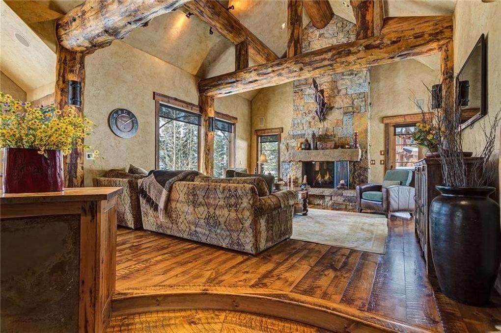 Photo of Livingroom in Baldy Mountain