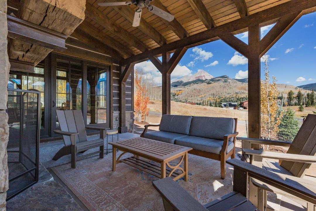 Photo of Patio Balcony in Purgatory