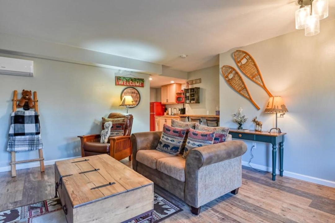 Photo of Livingroom in Green Mountain Falls
