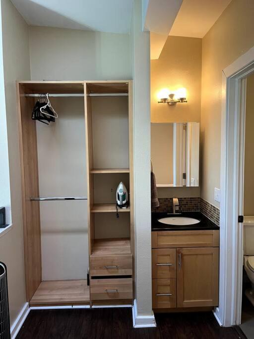 Photo of Kitchen in Ballpark