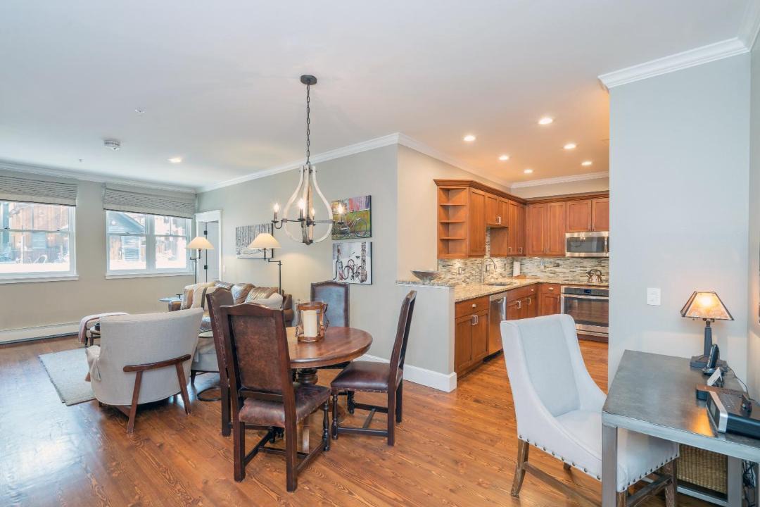 Photo of Livingroom in Telluride