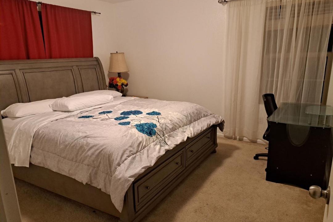 Photo of Bedroom in Gateway