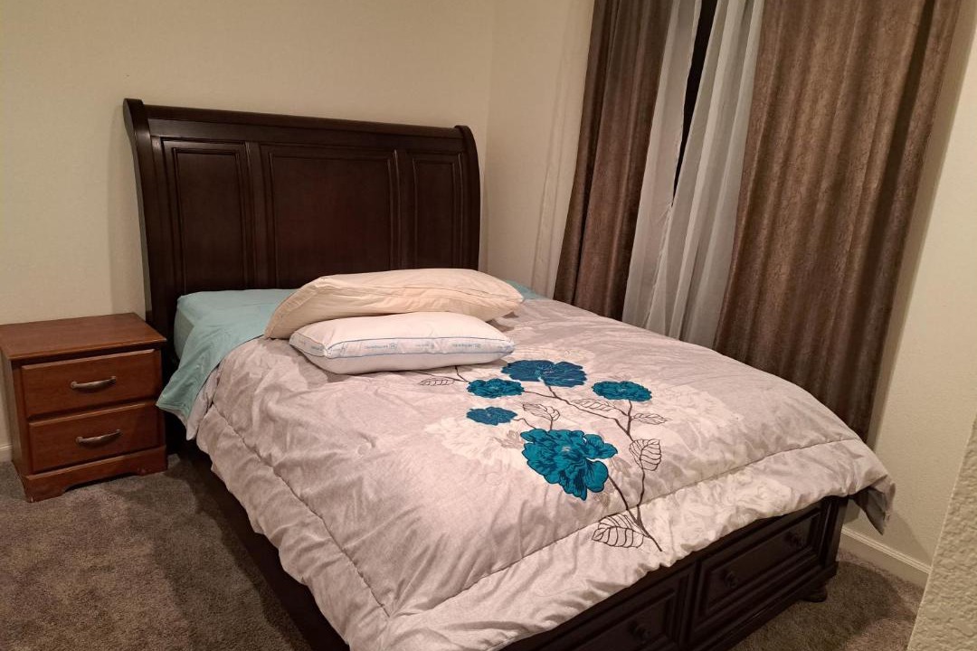 Photo of Bedroom in Gateway