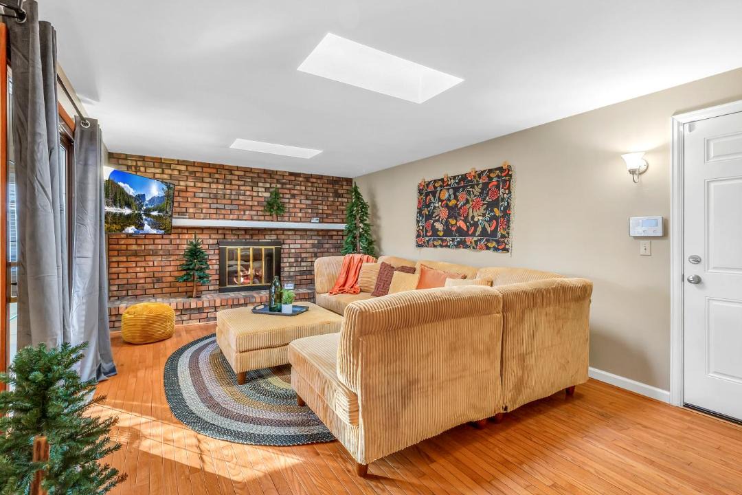 Photo of Livingroom in Northwest Arvada