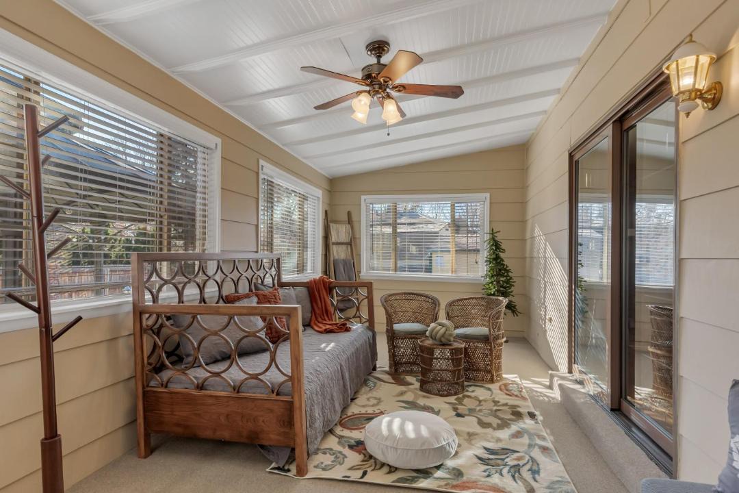 Photo of Livingroom in Northwest Arvada
