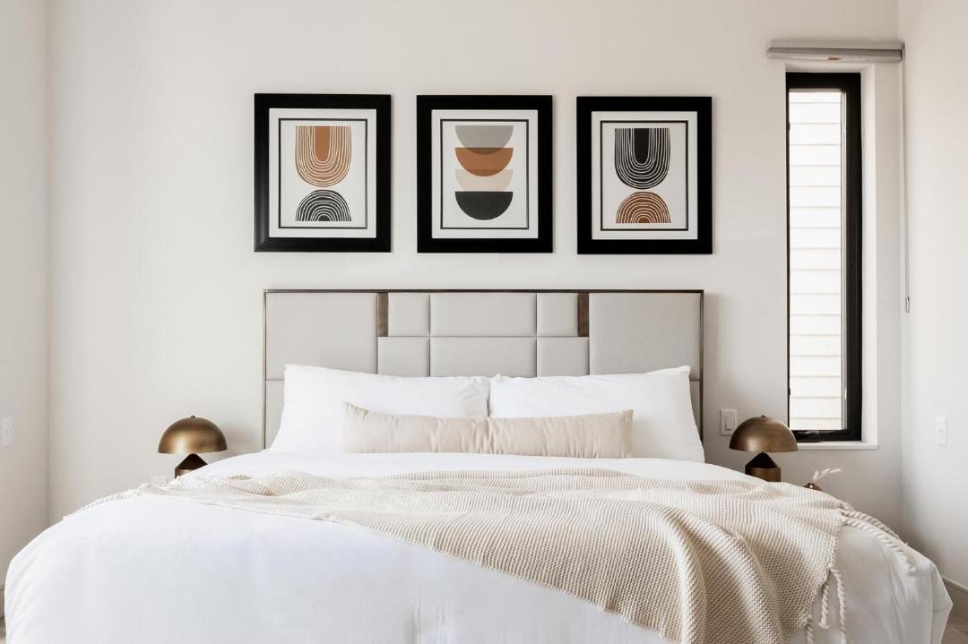 Photo of Bedroom in Jefferson Park