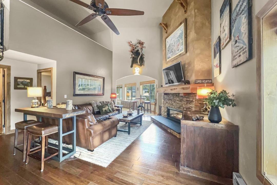 Photo of Livingroom in Copper Mountain Village