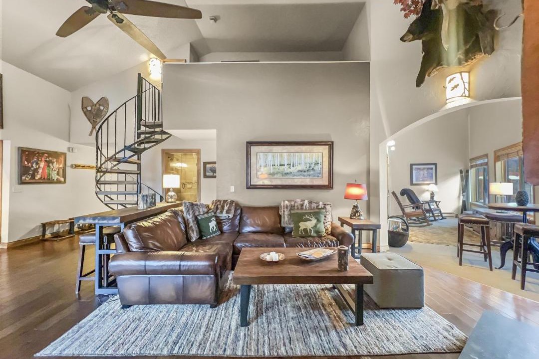 Photo of Livingroom in Copper Mountain Village
