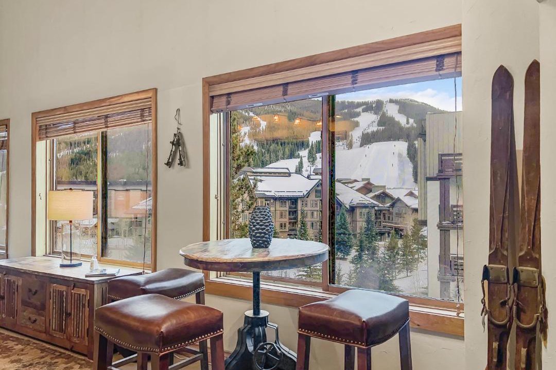 Photo of Livingroom in Copper Mountain Village
