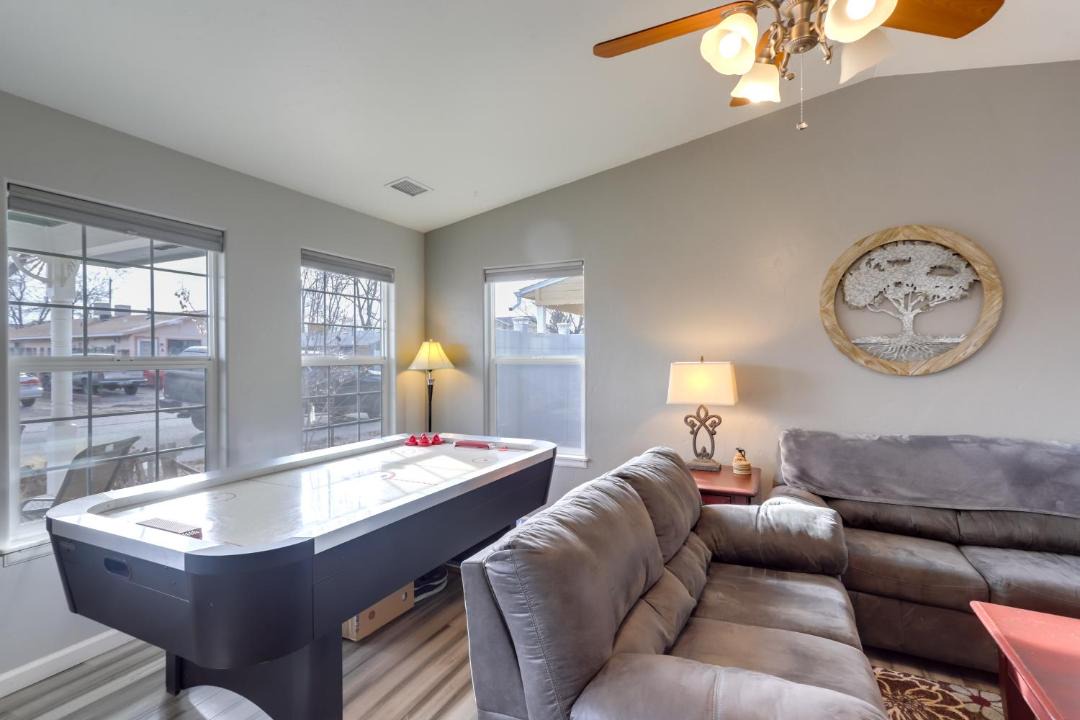Photo of Livingroom in Fruita