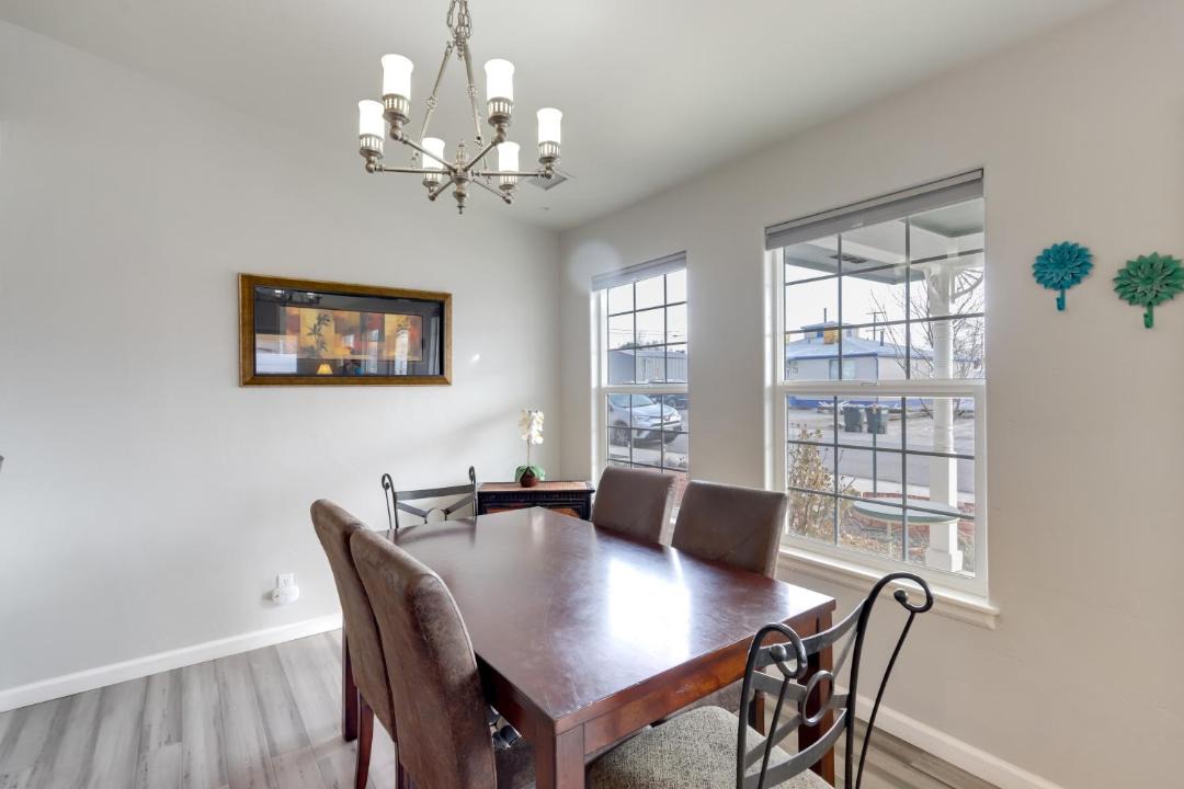 Photo of Livingroom in Fruita