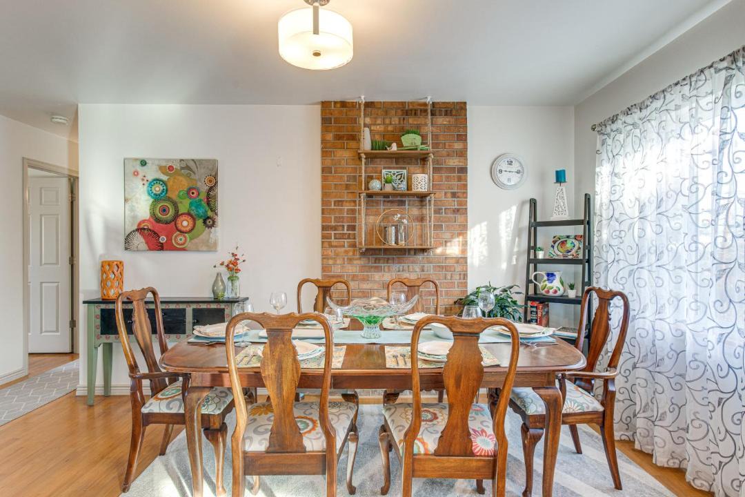 Photo of Livingroom in Lakewood