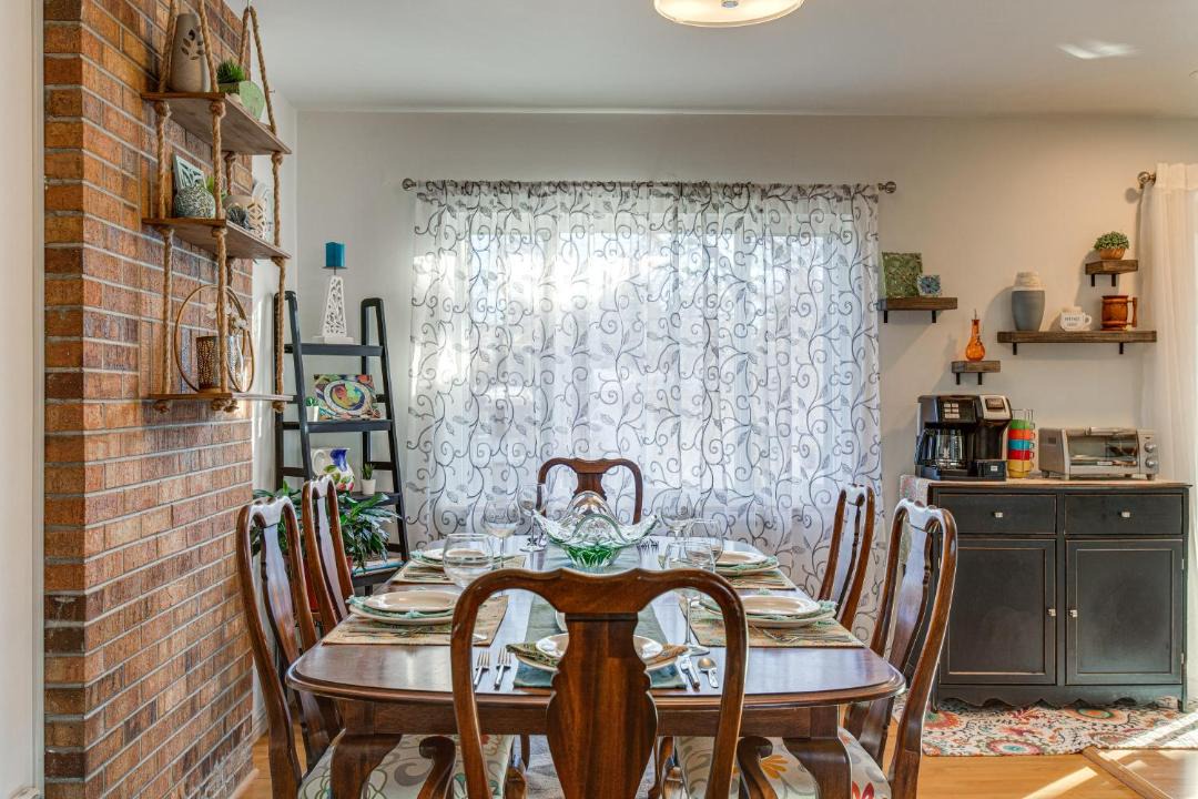 Photo of Livingroom in Lakewood