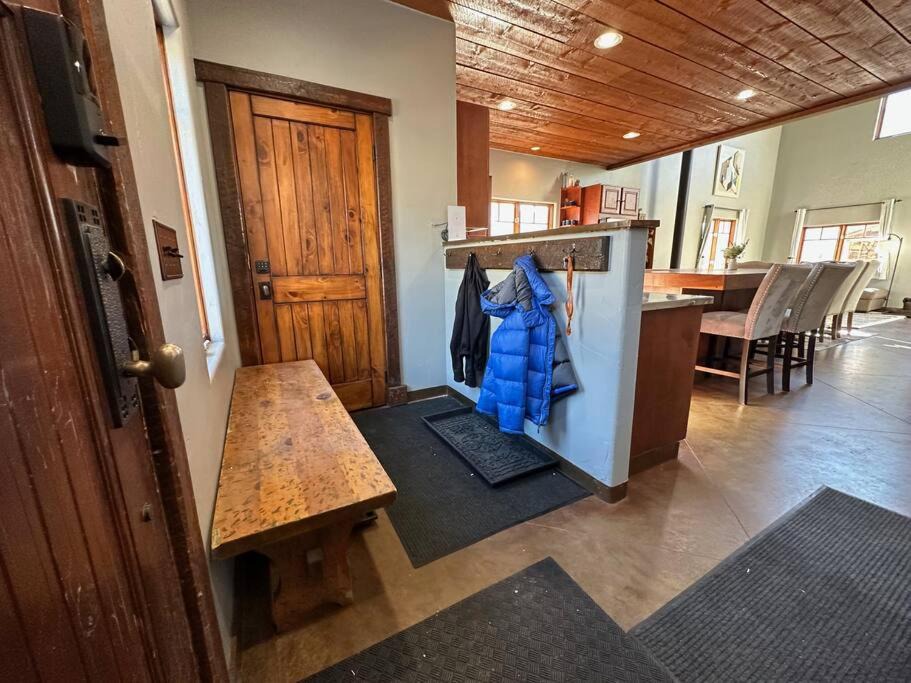 Photo of Livingroom in Alma