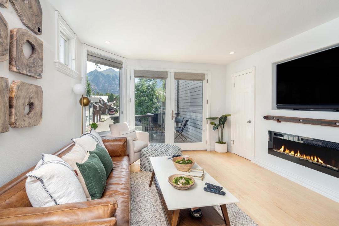Photo of Livingroom in Telluride