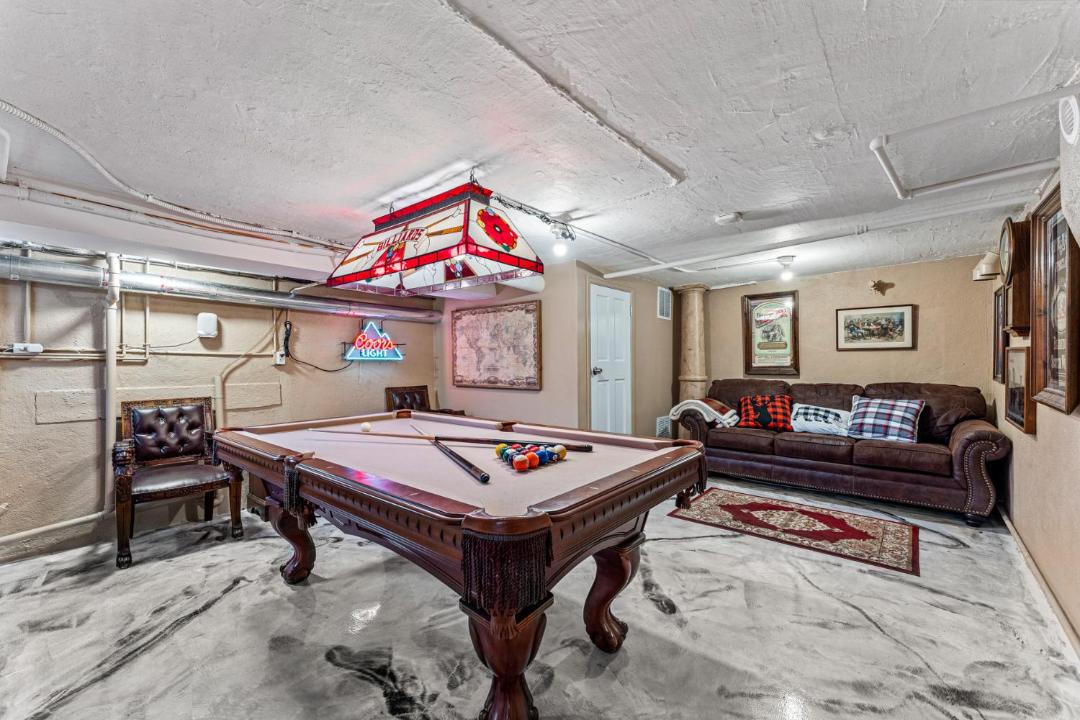 Photo of Livingroom in Five Points