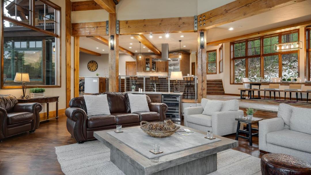 Photo of Livingroom in Four O'Clock