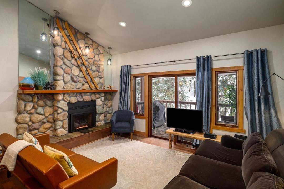 Photo of Livingroom in Steamboat Springs
