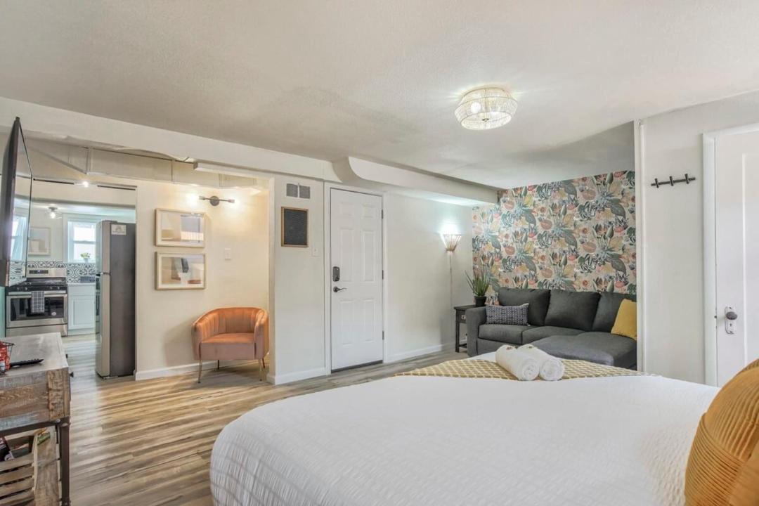 Photo of Bedroom in Central Colorado Springs